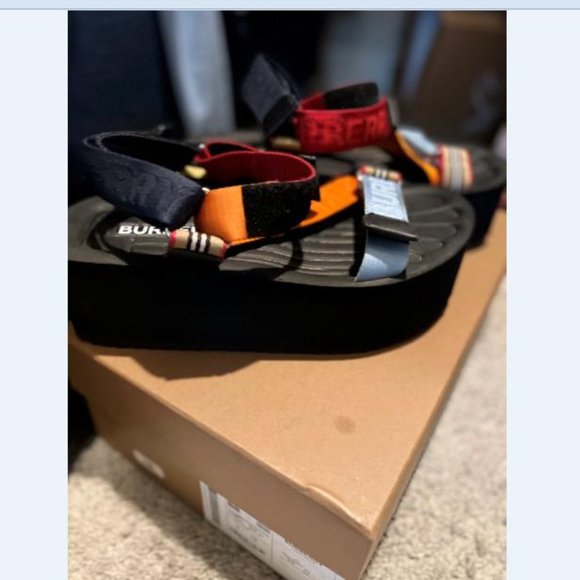 COLORBLOCK Shoes - Color Block Striped Logo Print Land a Bold Aesthetic Sports Sandals US 7.5